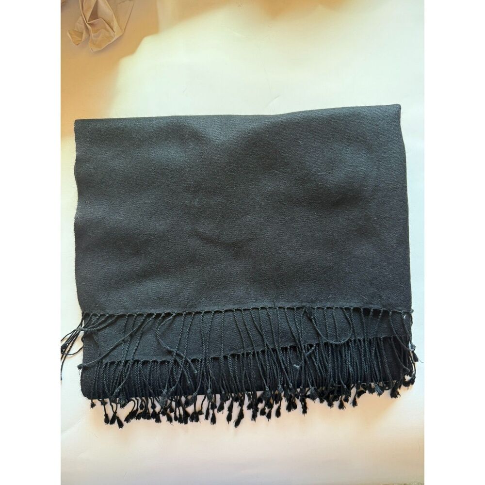 Luxurious Pashmina Cashmere and Silk Black Scarf Wrap with Fringe Trim NWOT